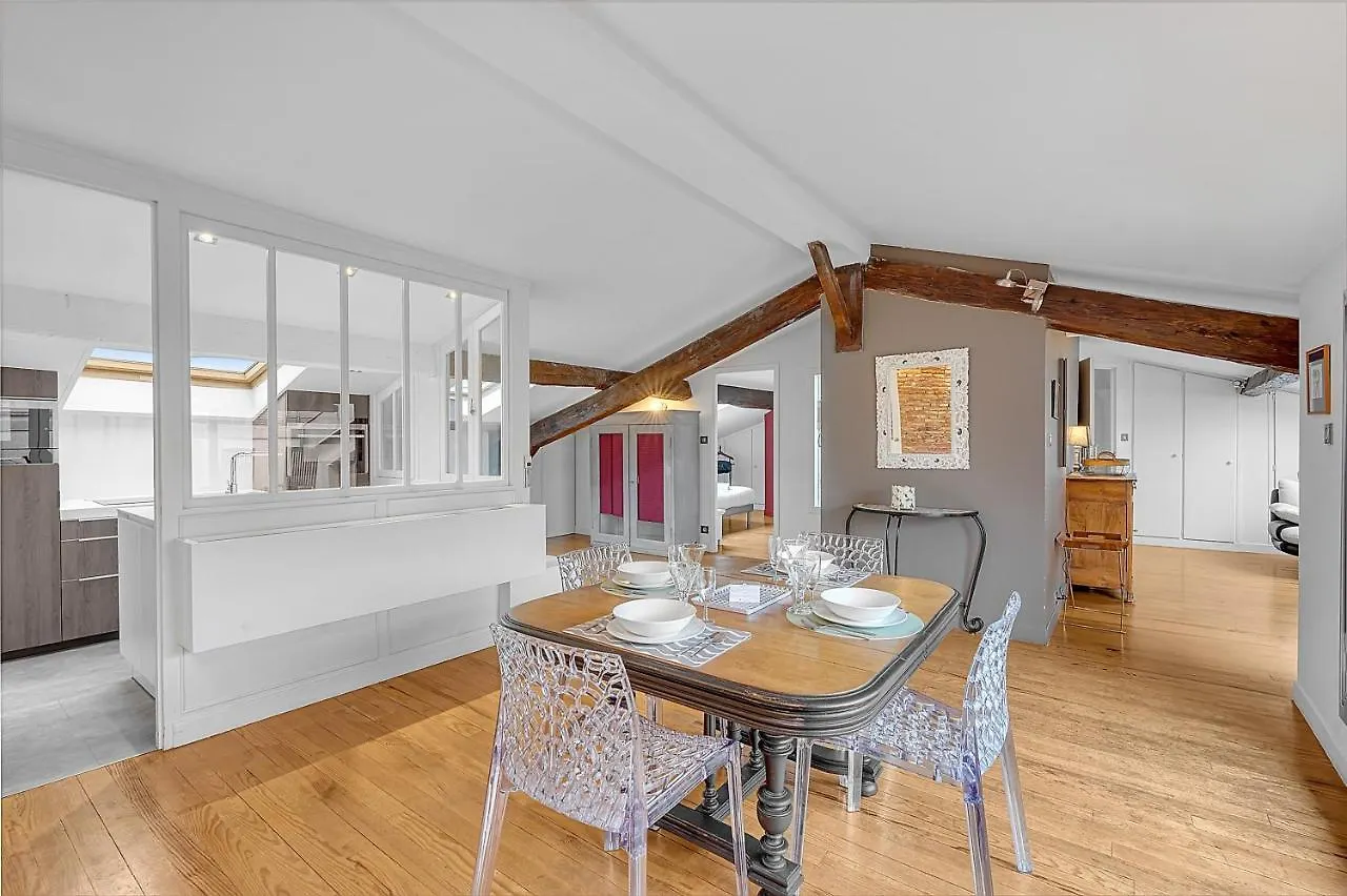 La Tropezienne - Appartement Avec Terrasse Toulouse Daire